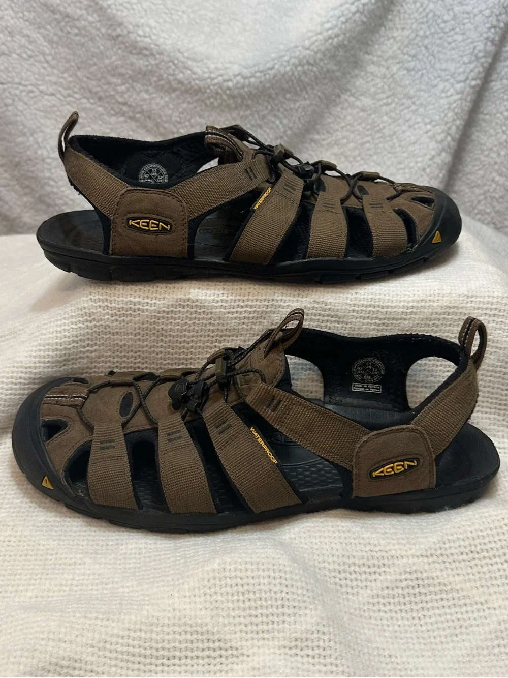 New Men’s Keen sandals 13 EU 47 Newport Clearwater tan brown bison water shoe 13
